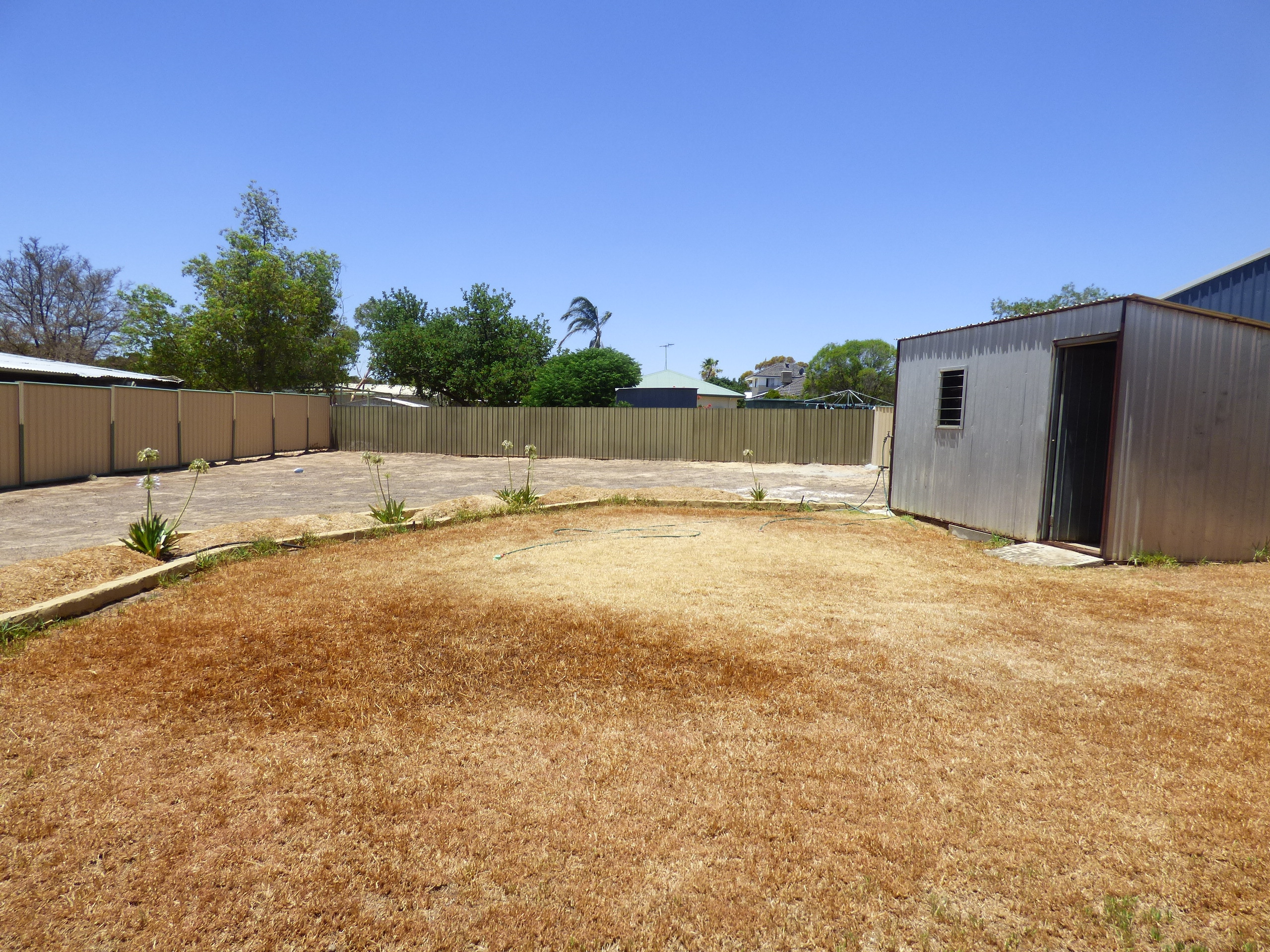 Tony Maddox Real Estate Close to Merredin College 3 x 1 Rental
