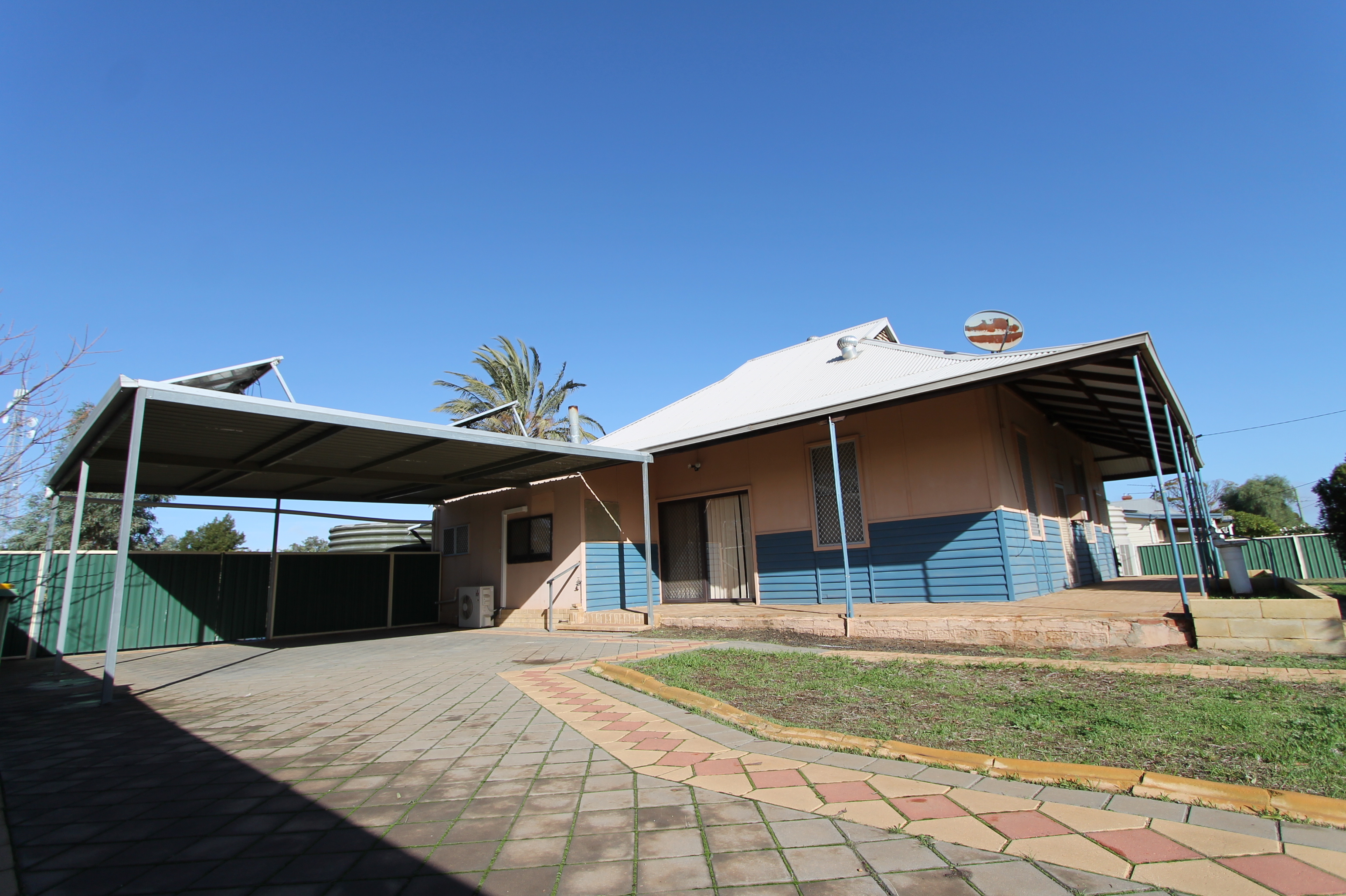 Tony Maddox Real Estate Rough Diamond!