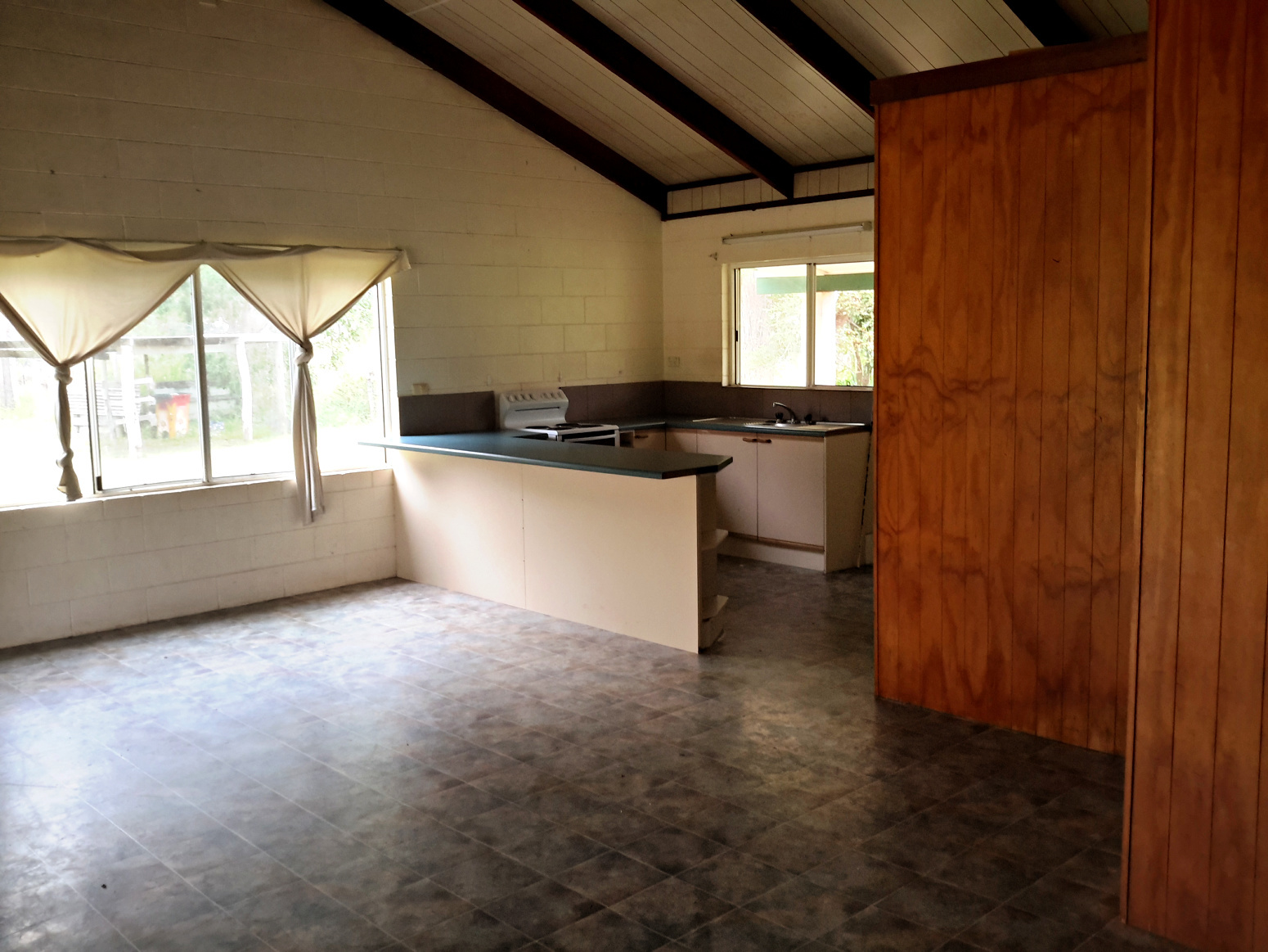 Top of the Tablelands Realty Millstream Country Cottage, Reduced to