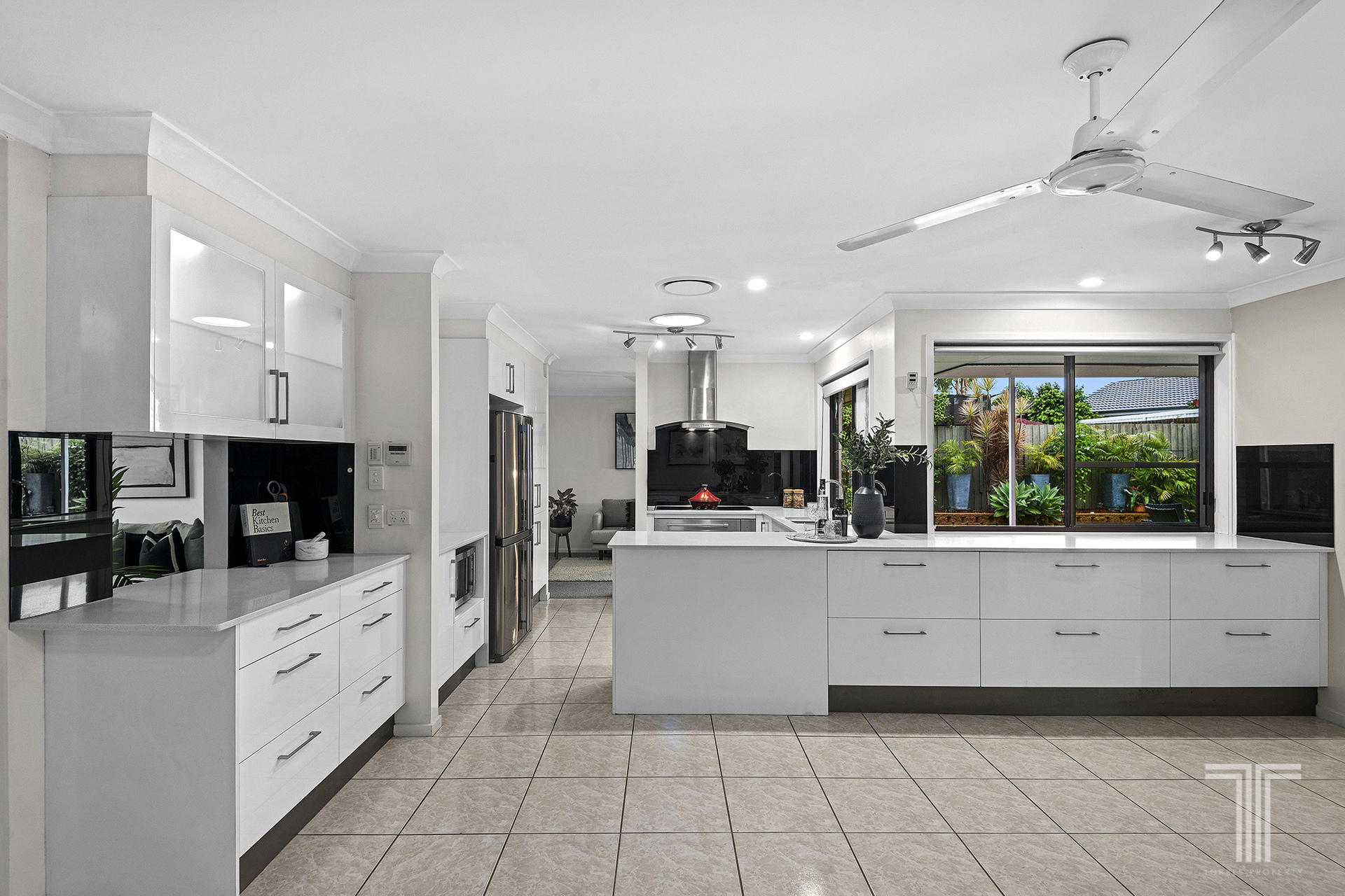 149 Meadowlands Road, Carindale