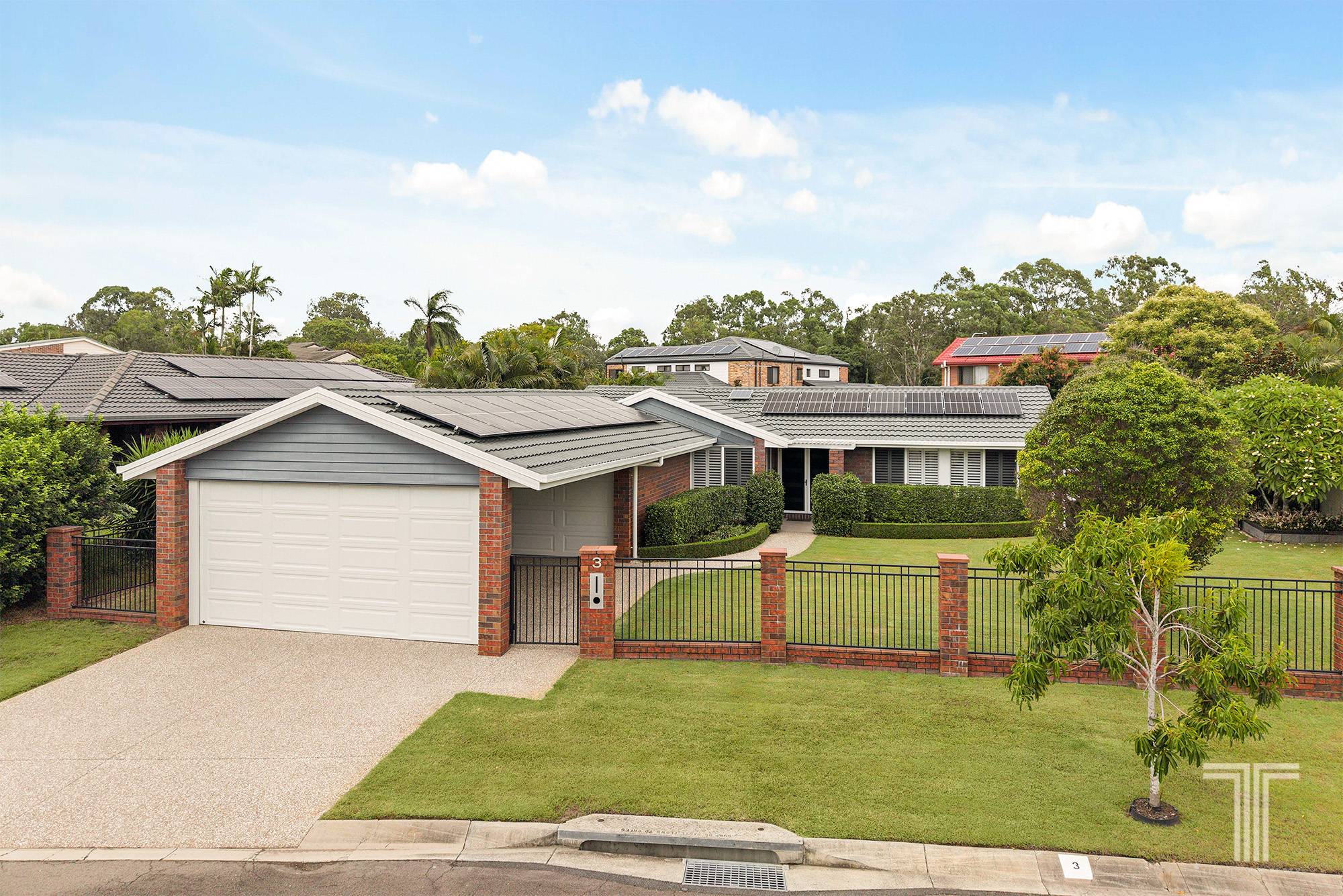 3 Mannersley St, Carindale