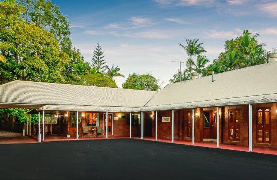 2240MF UNIQUE FUNCTION CENTRE, WITH AND RESTAURANT IN