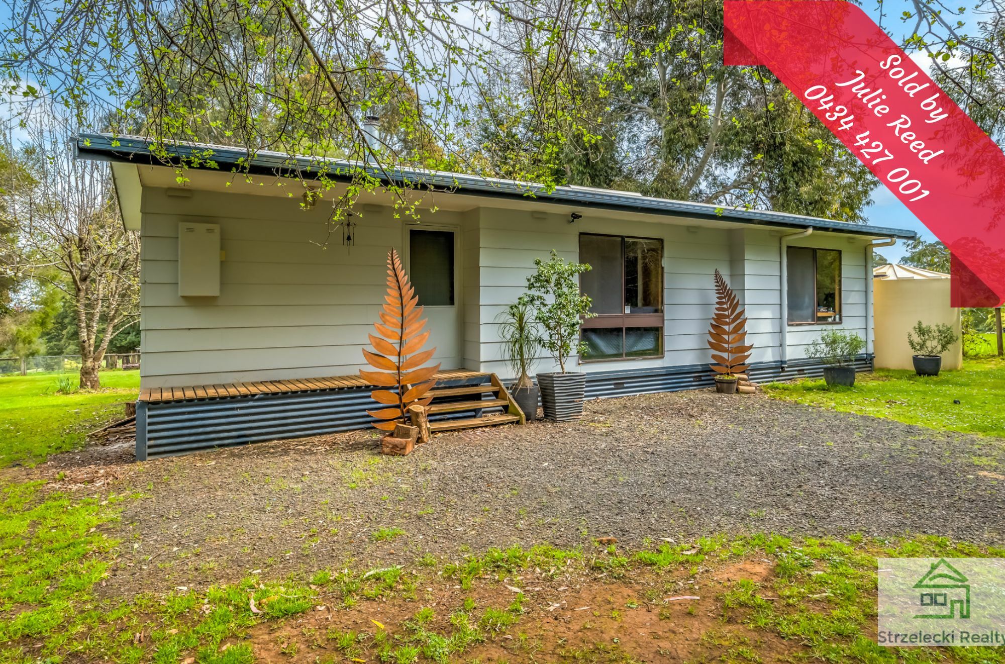 30 Knotts Siding Rd