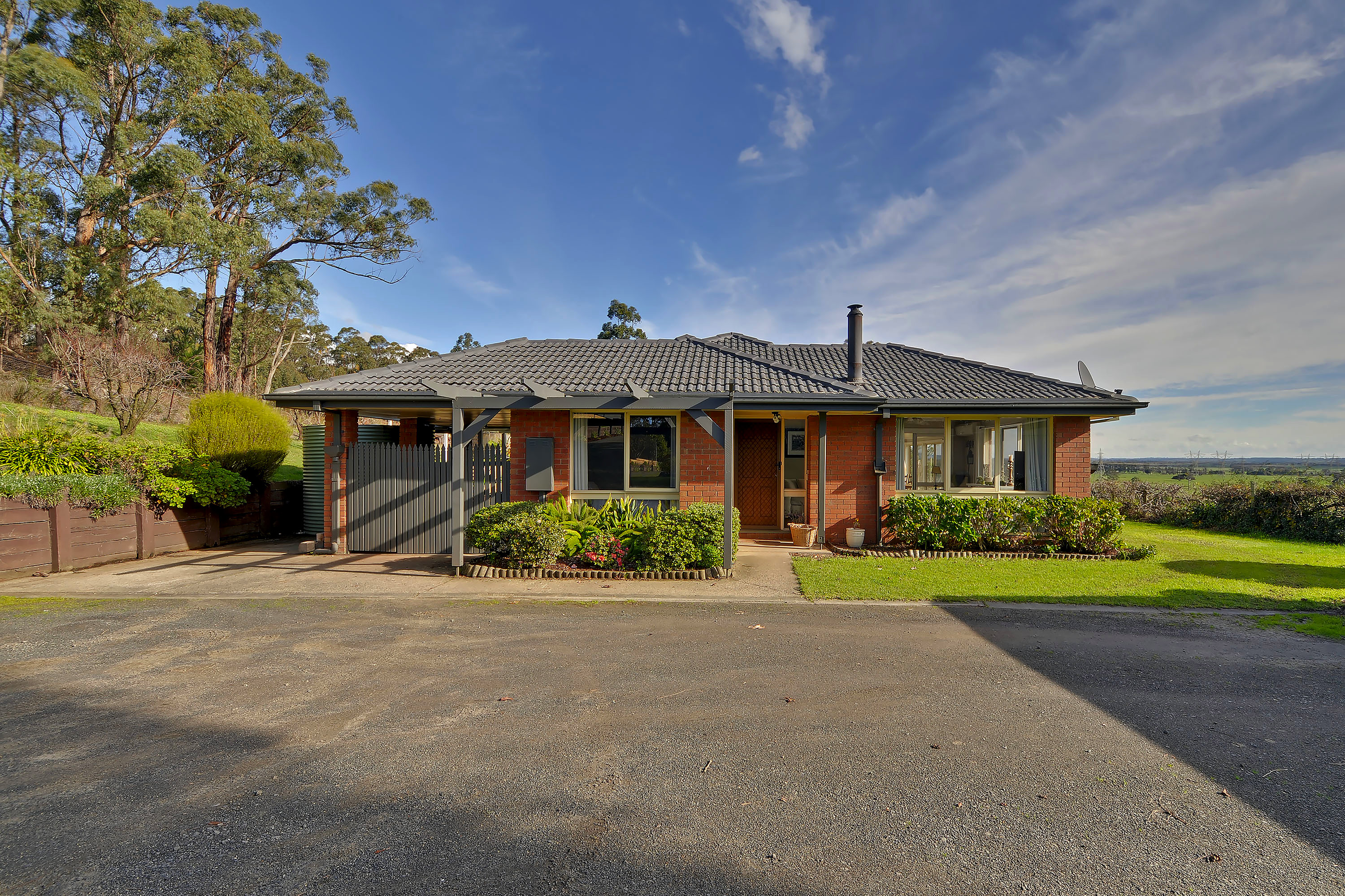 13 Cemetery Rd
