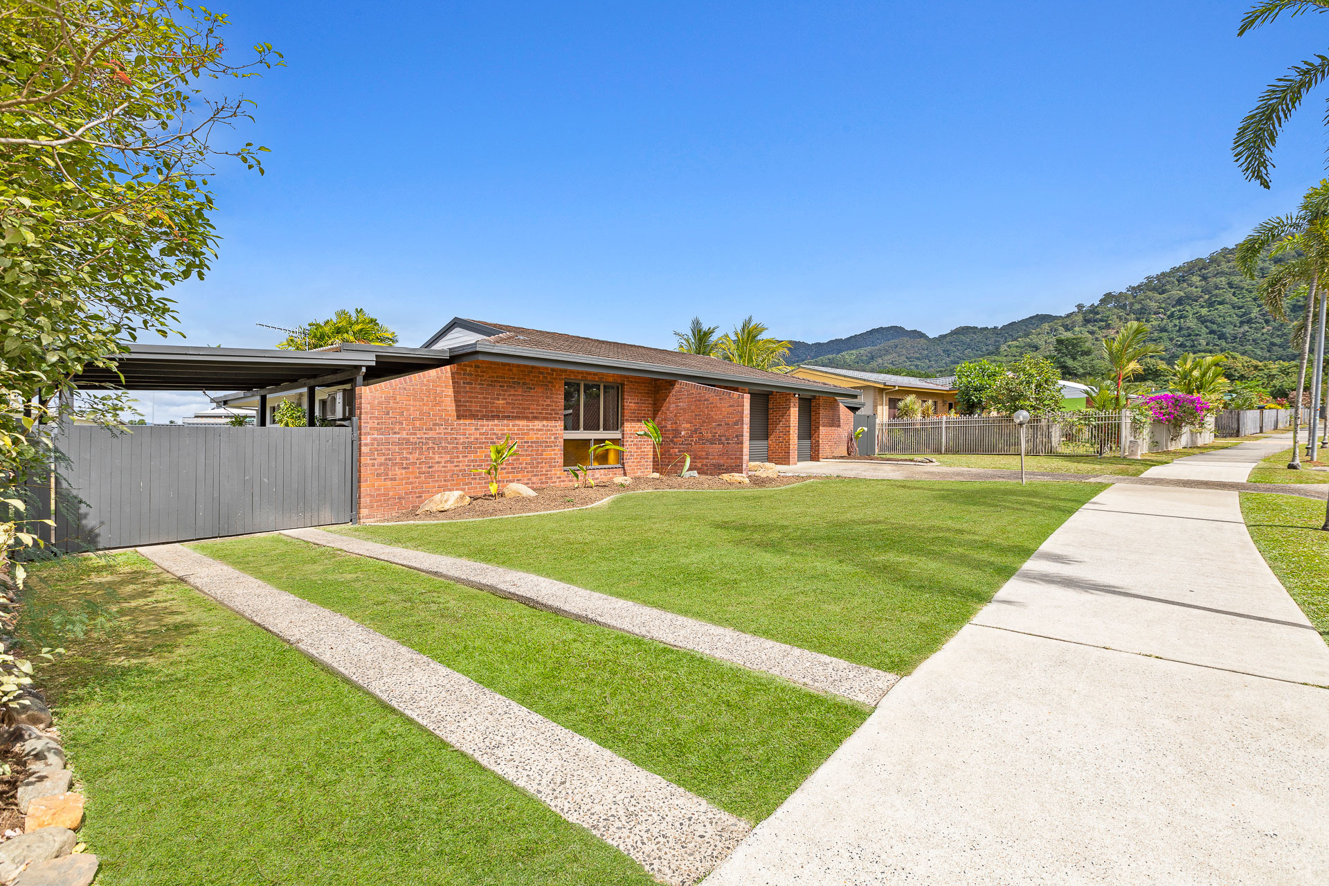 45 Lavender Street, Mooroobool