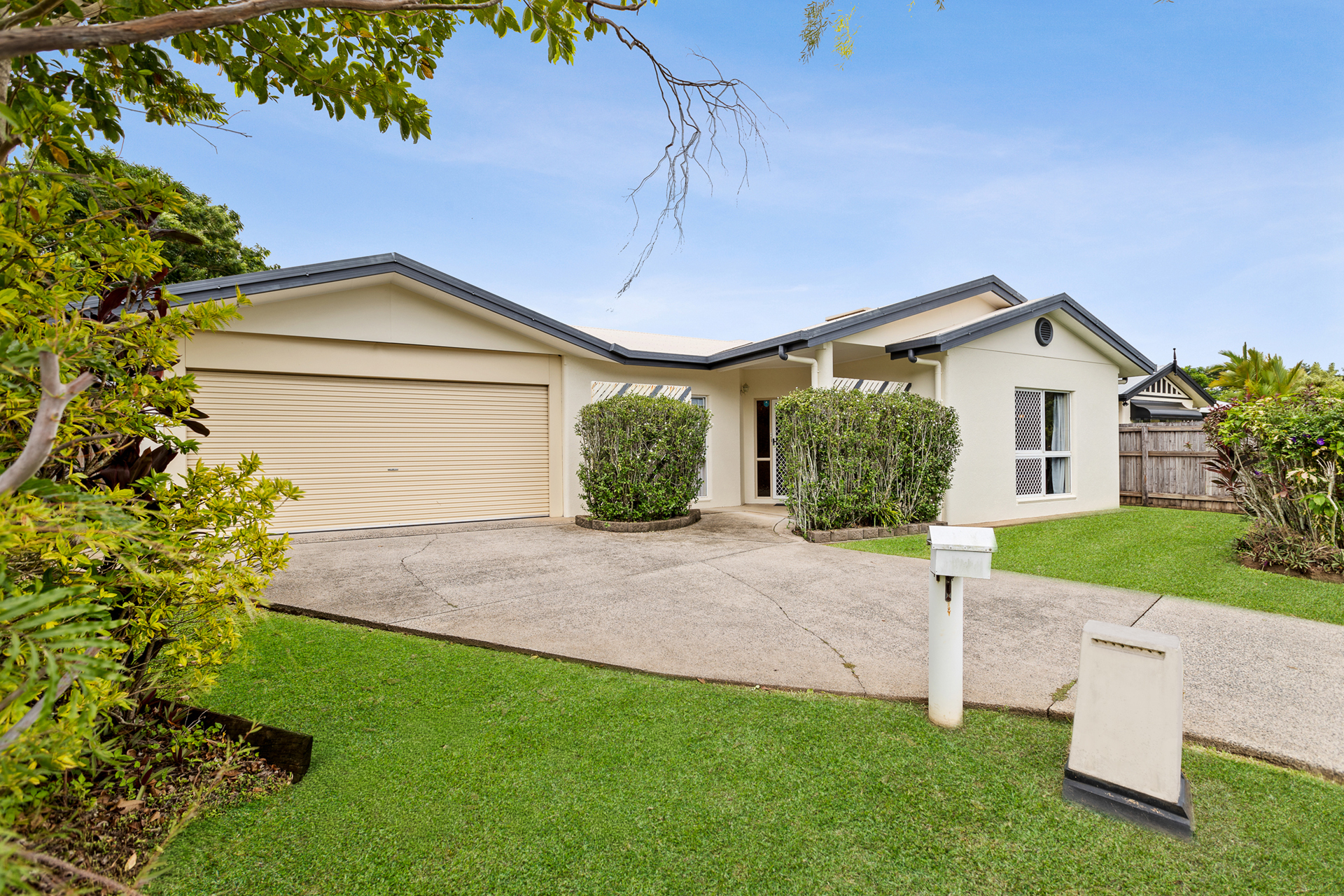 21 Fife Close, Mount Sheridan
