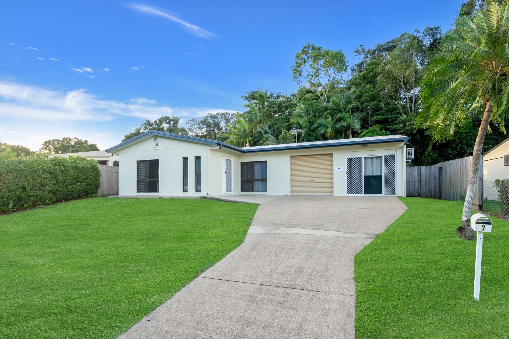 7 Garland Close, Kanimbla