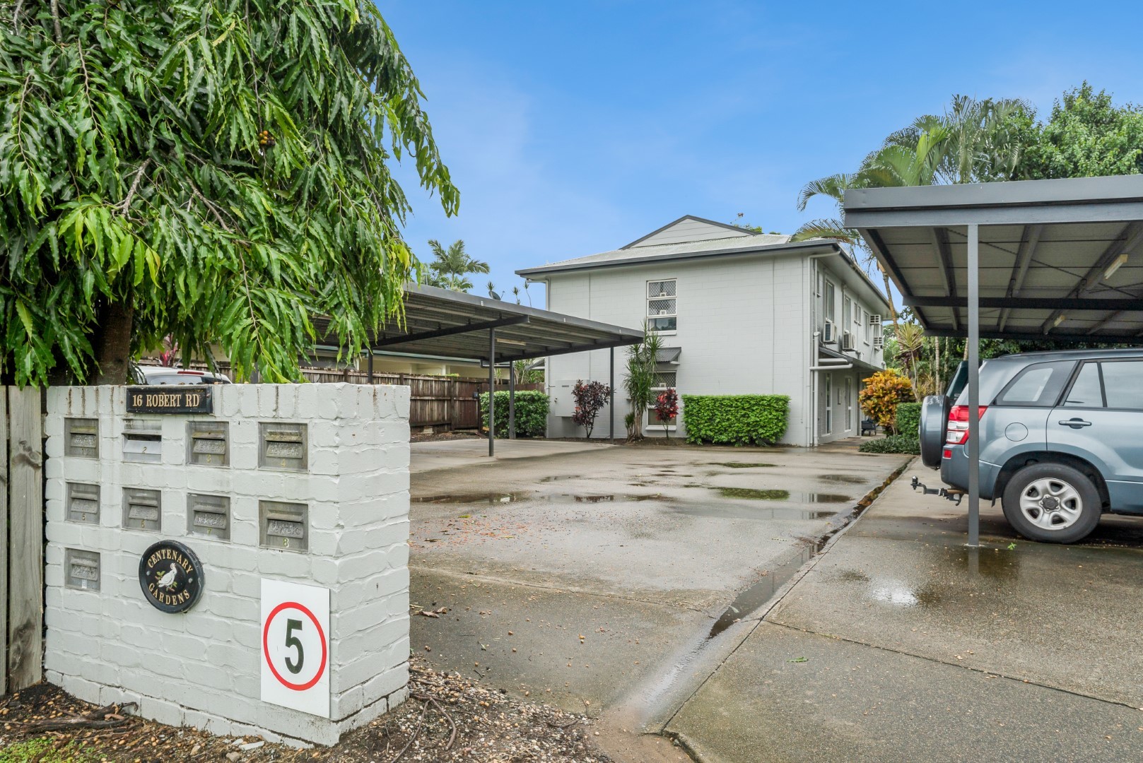 5/16 Robert Road, Bentley Park