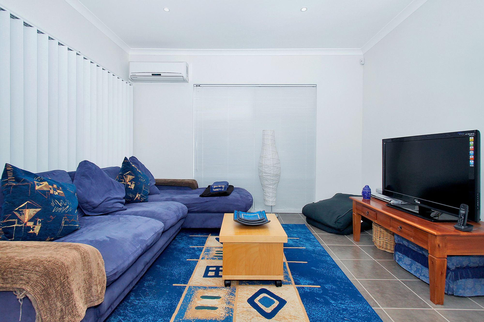 Urban WA Real Estate NRAS INVESTMENT It PAYS you!! or Fantastic...