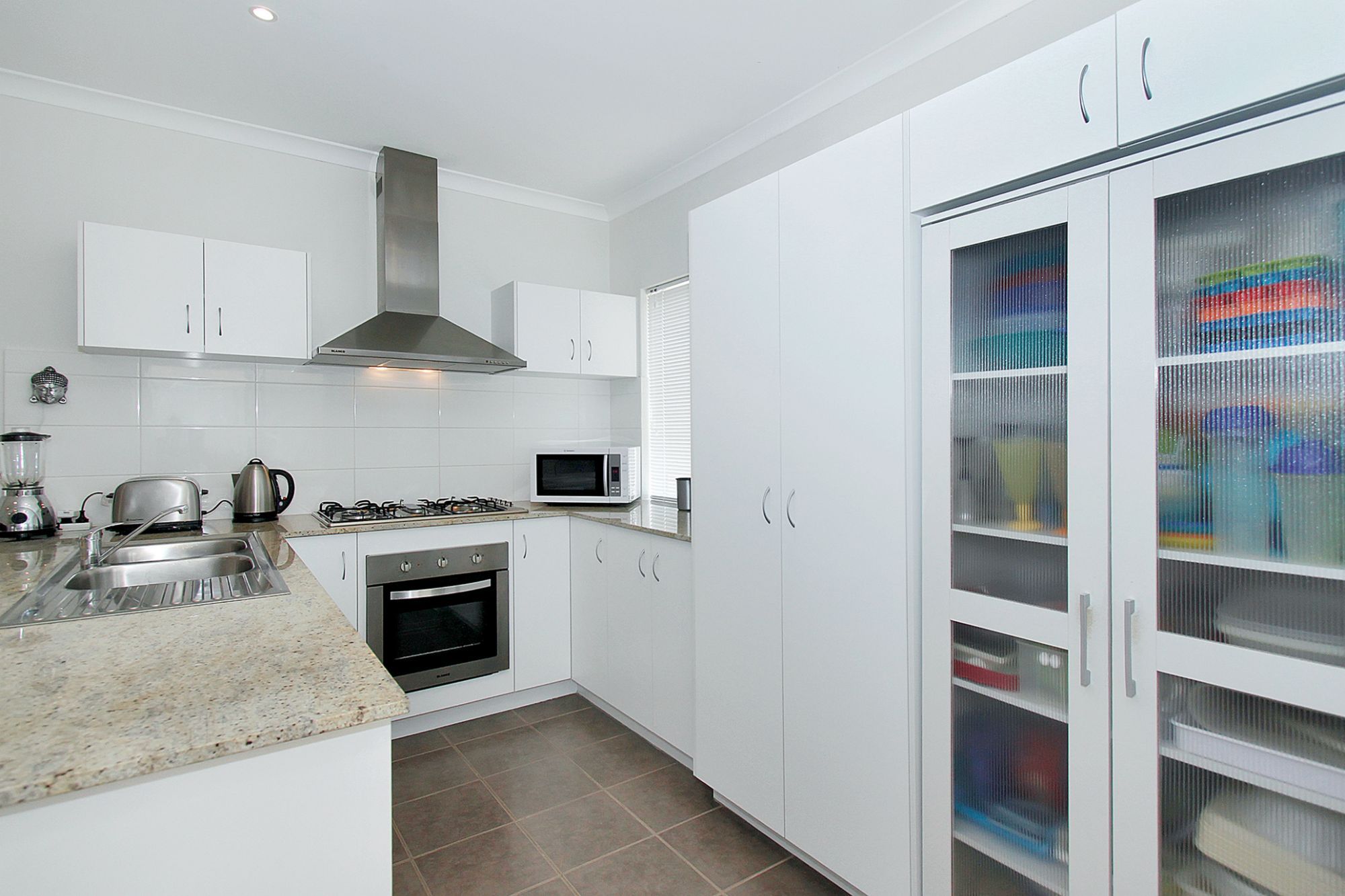 Urban WA Real Estate NRAS INVESTMENT It PAYS you!! or Fantastic...