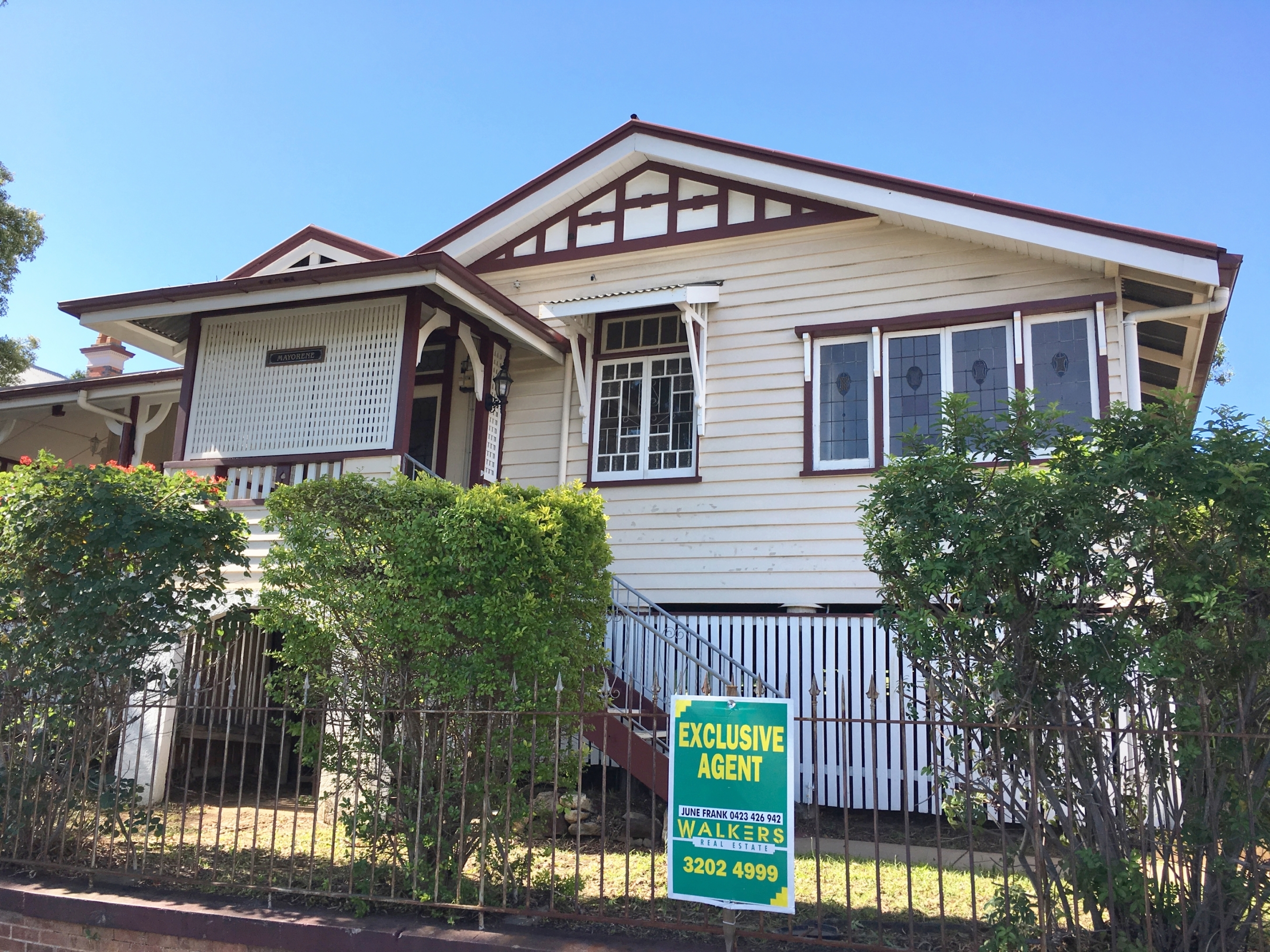 30a Roderick Street