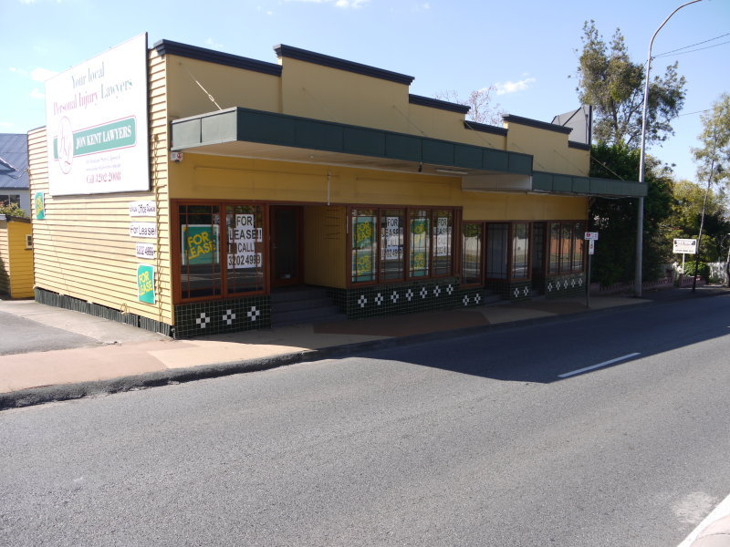 Walkers Real Estate GREAT EXPOSURE PROFESSIONAL OFFICE SPACE