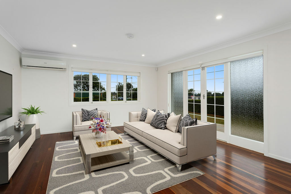 23 Lloyd George St