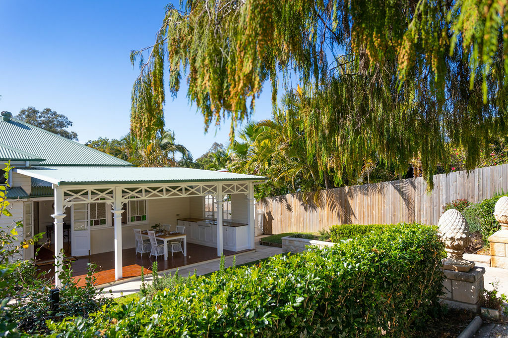 Walkers Real Estate NAROOMA PRIDE OF WOODEND