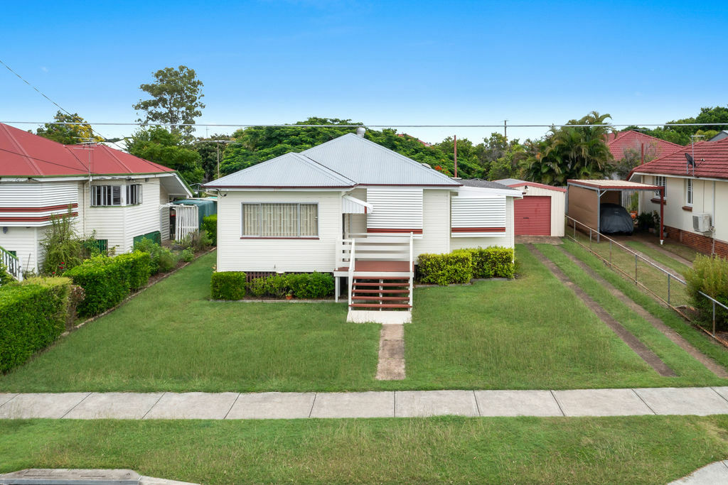 3 Schelbach St