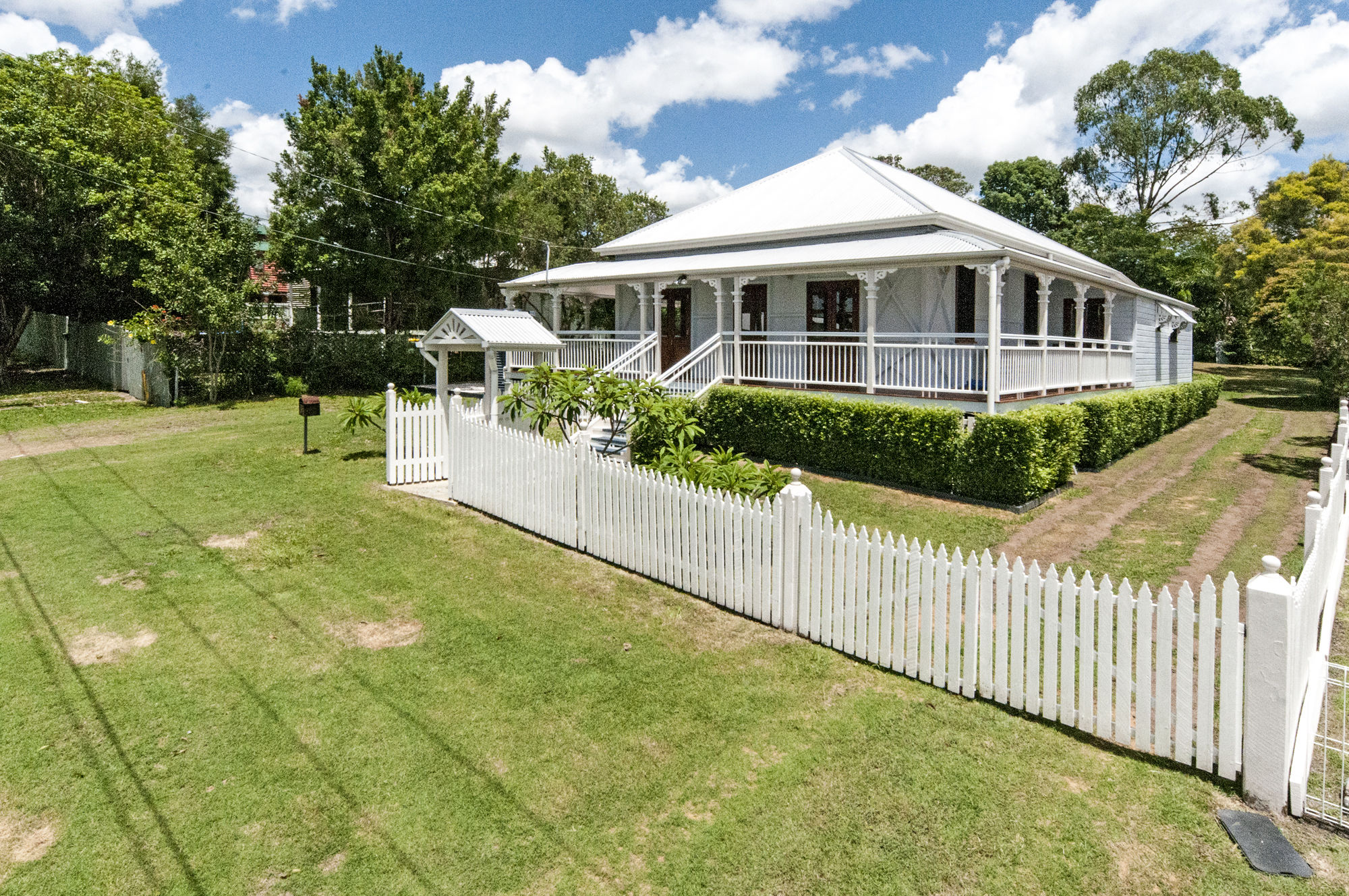 3 Cramb Street, Eastern Heights QLD 4305