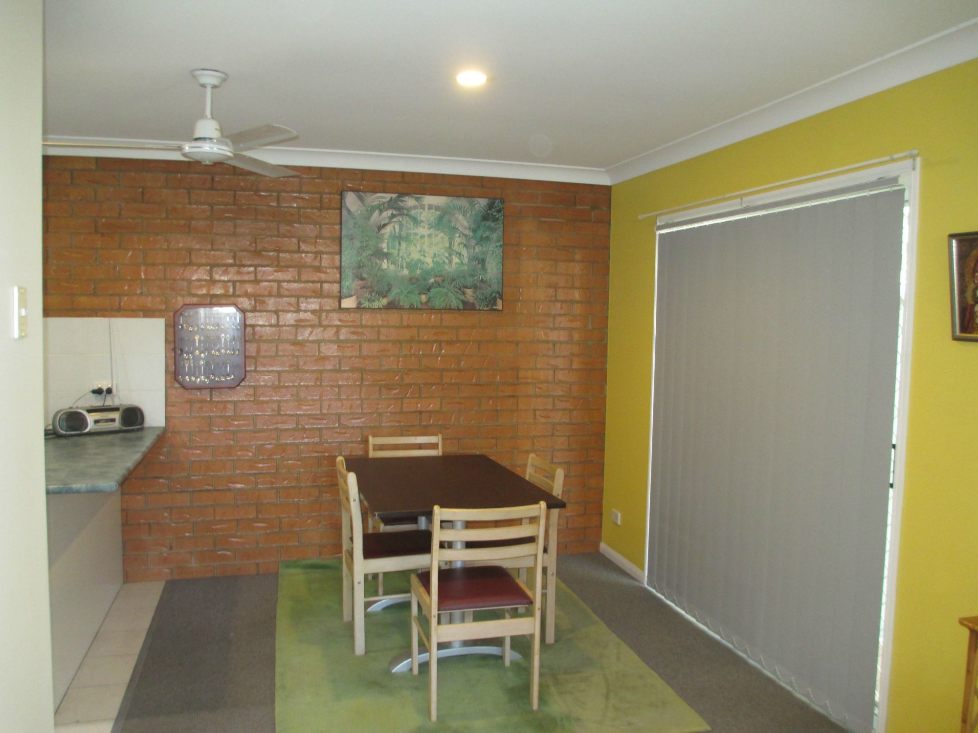 Walkers Real Estate EAST IPSWICH UNIT GATED SECURITY COMPLEX