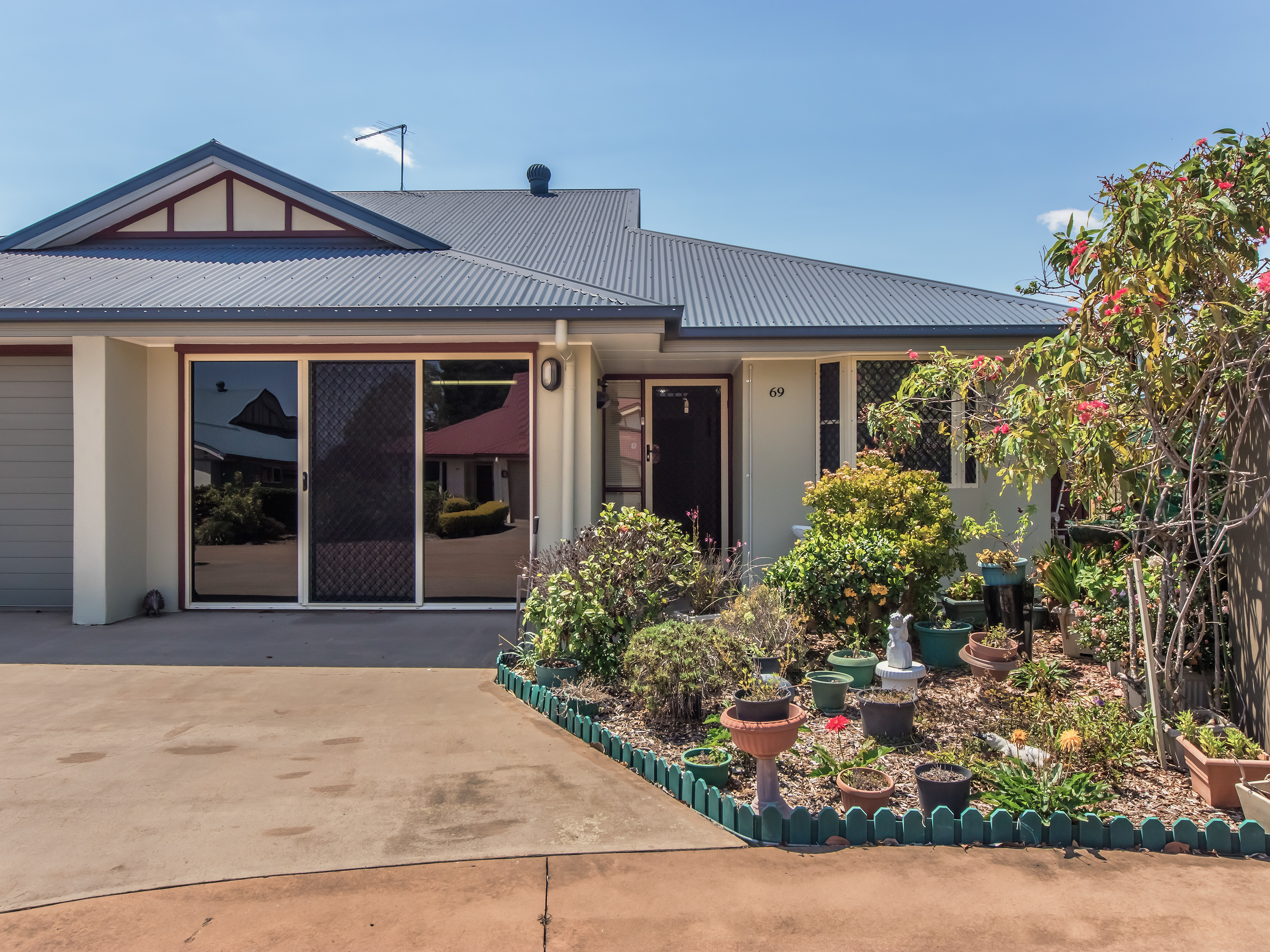 2 Workshops St
