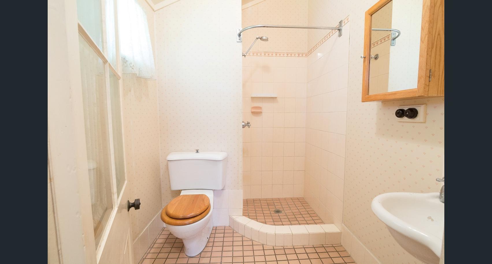 Walkers Real Estate 'ABERFELDY' HERITAGE HOME FOR RENT