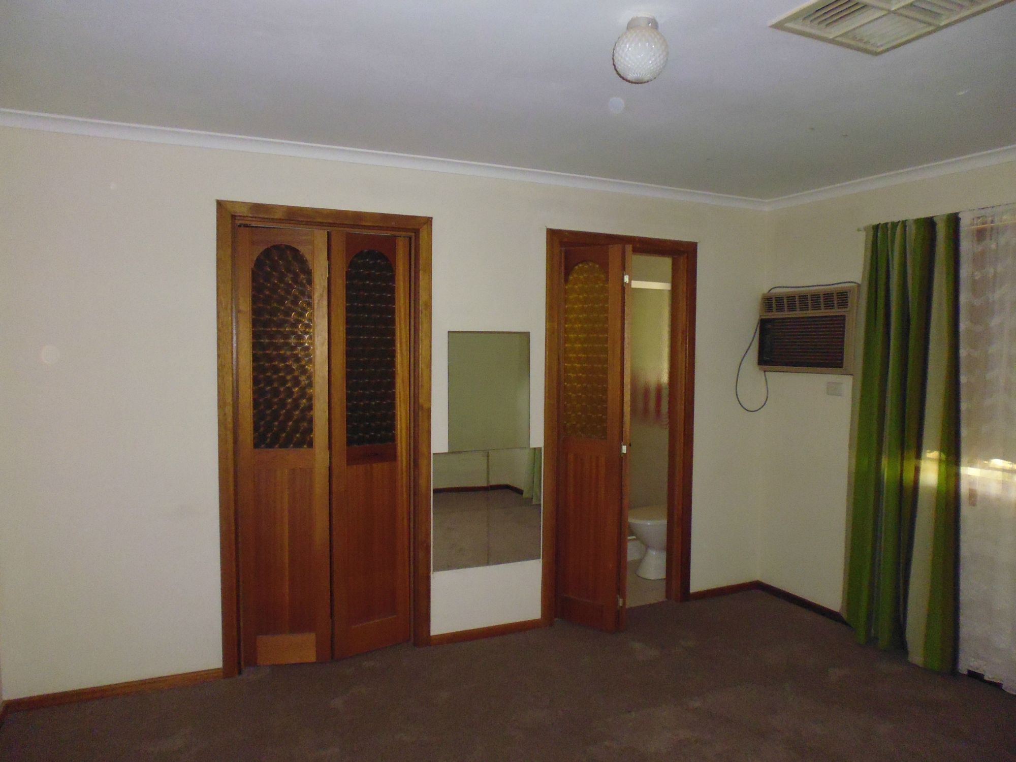 FOUR BEDROOM/LARGE ALLOTMENT Wardle Co Real Estate