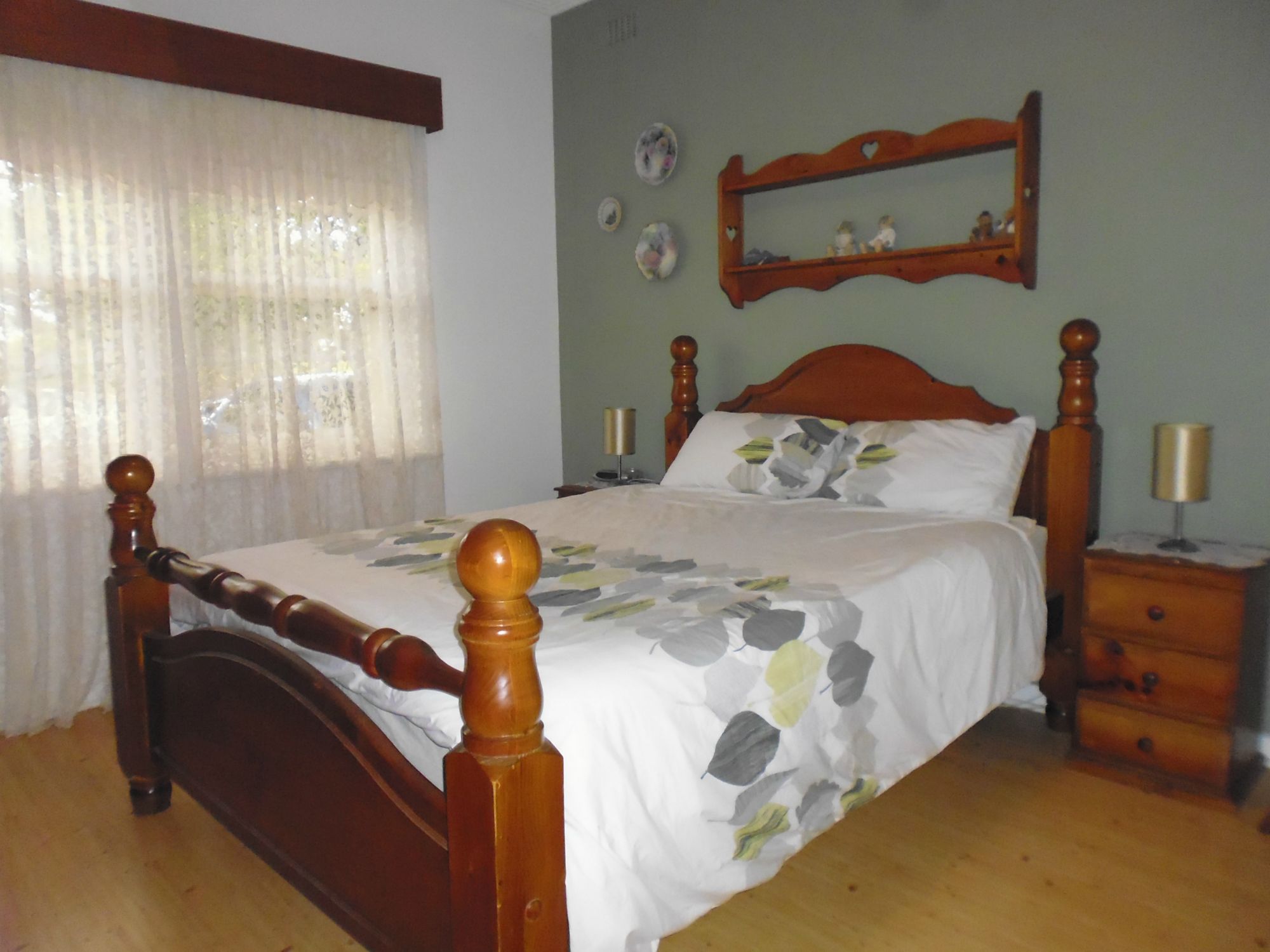 ENJOY THE POSITION Wardle Co Real Estate