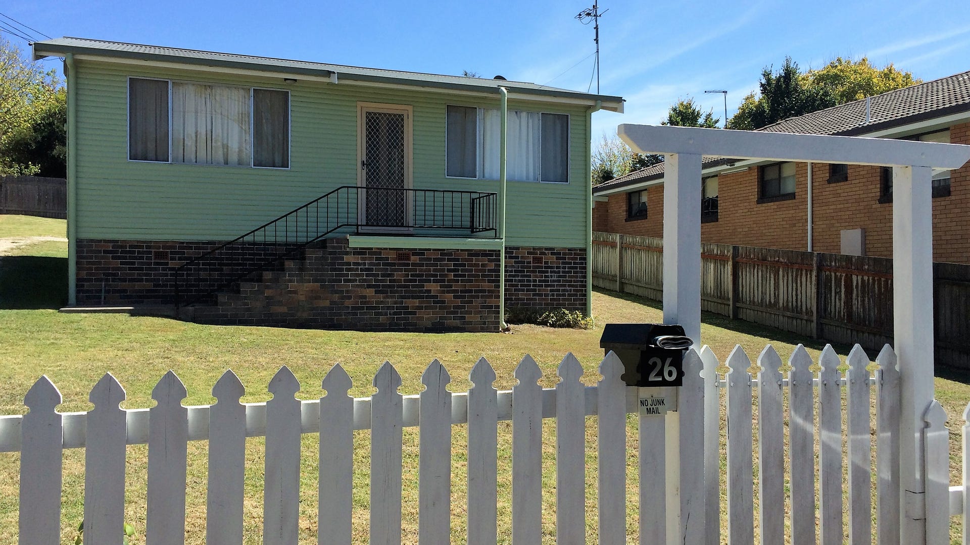 GREAT RENTAL ON NORTH HILL Armidale Rentals
