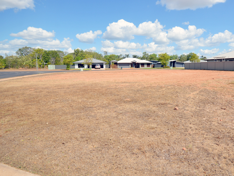 Weipa Real Estate GOLF LINKS ESTATE!