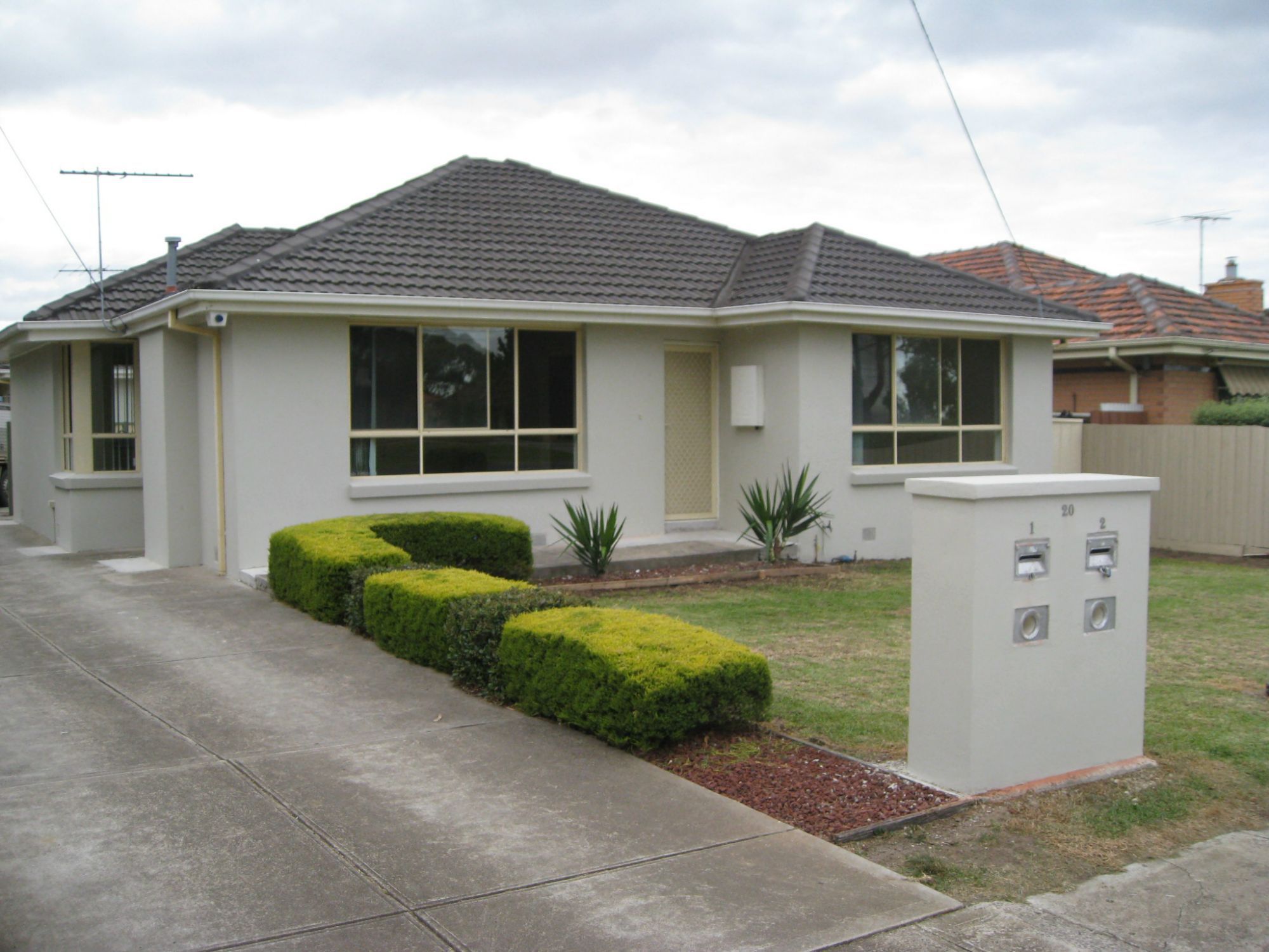 Weston Real Estate Melbourne Refurbished 3 Bedroom Villa Unit