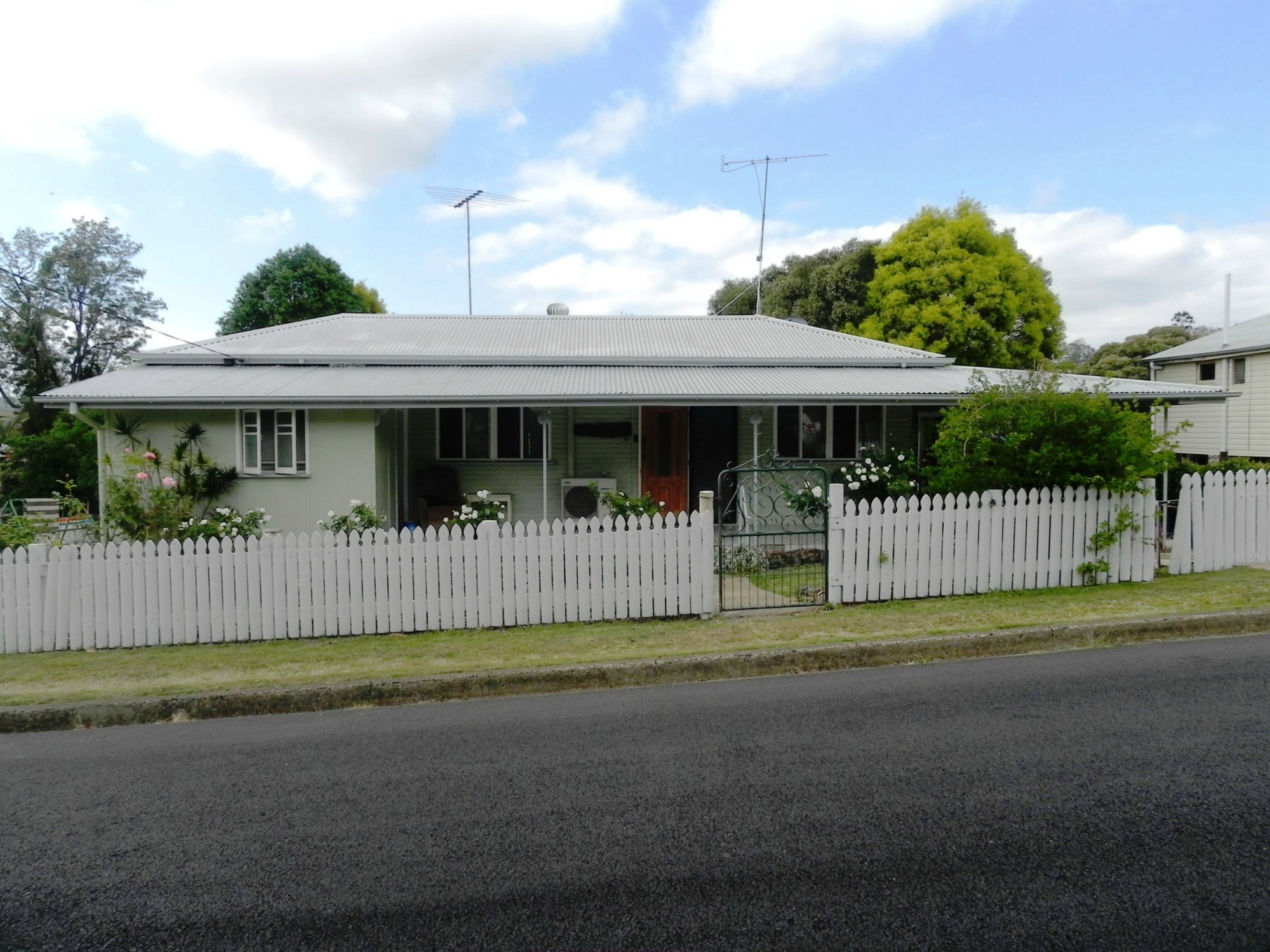 Woodford Property Kilcoy Great Location