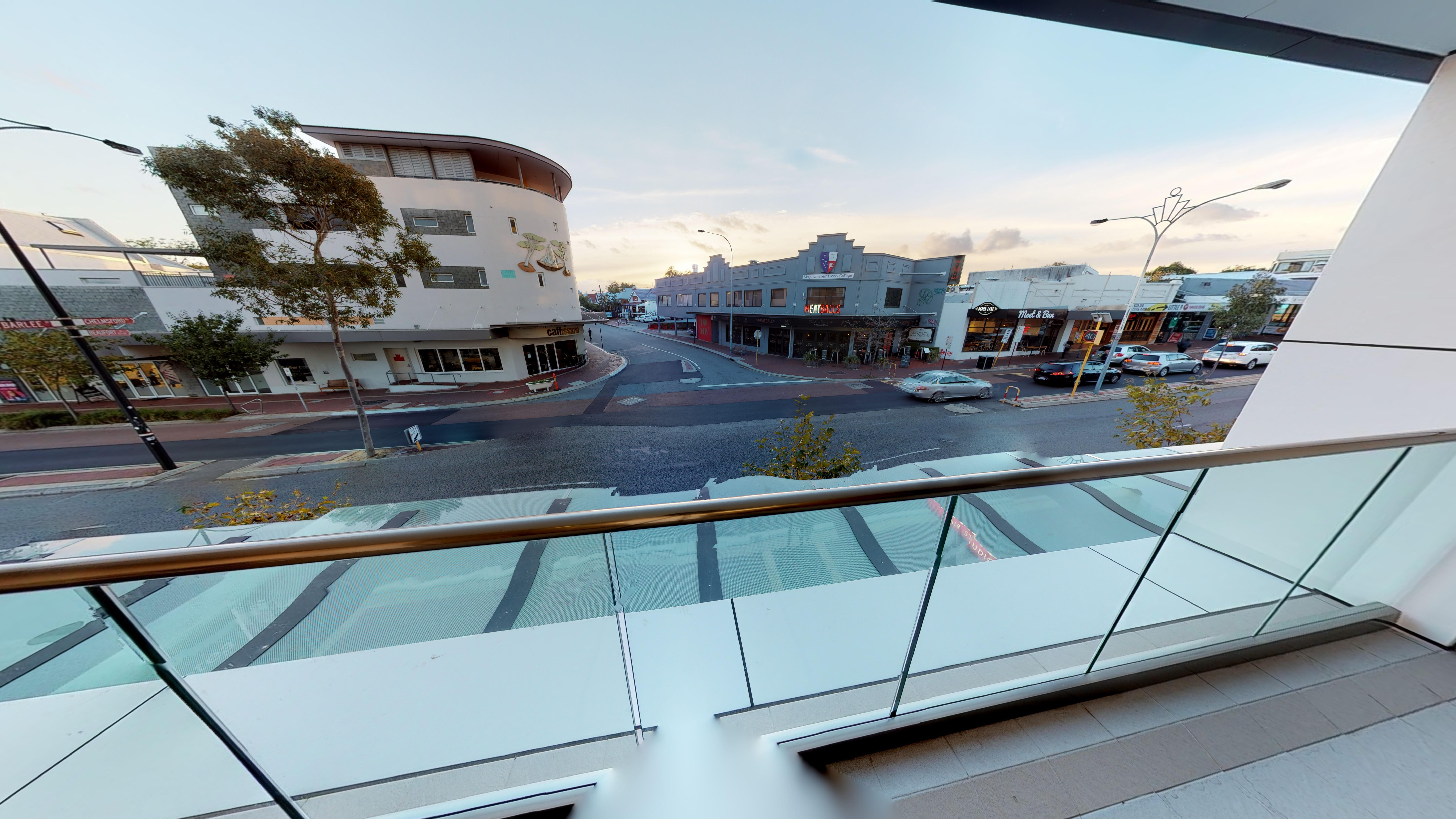 Live in The Heart of Mt Lawley's Cafe Strip!