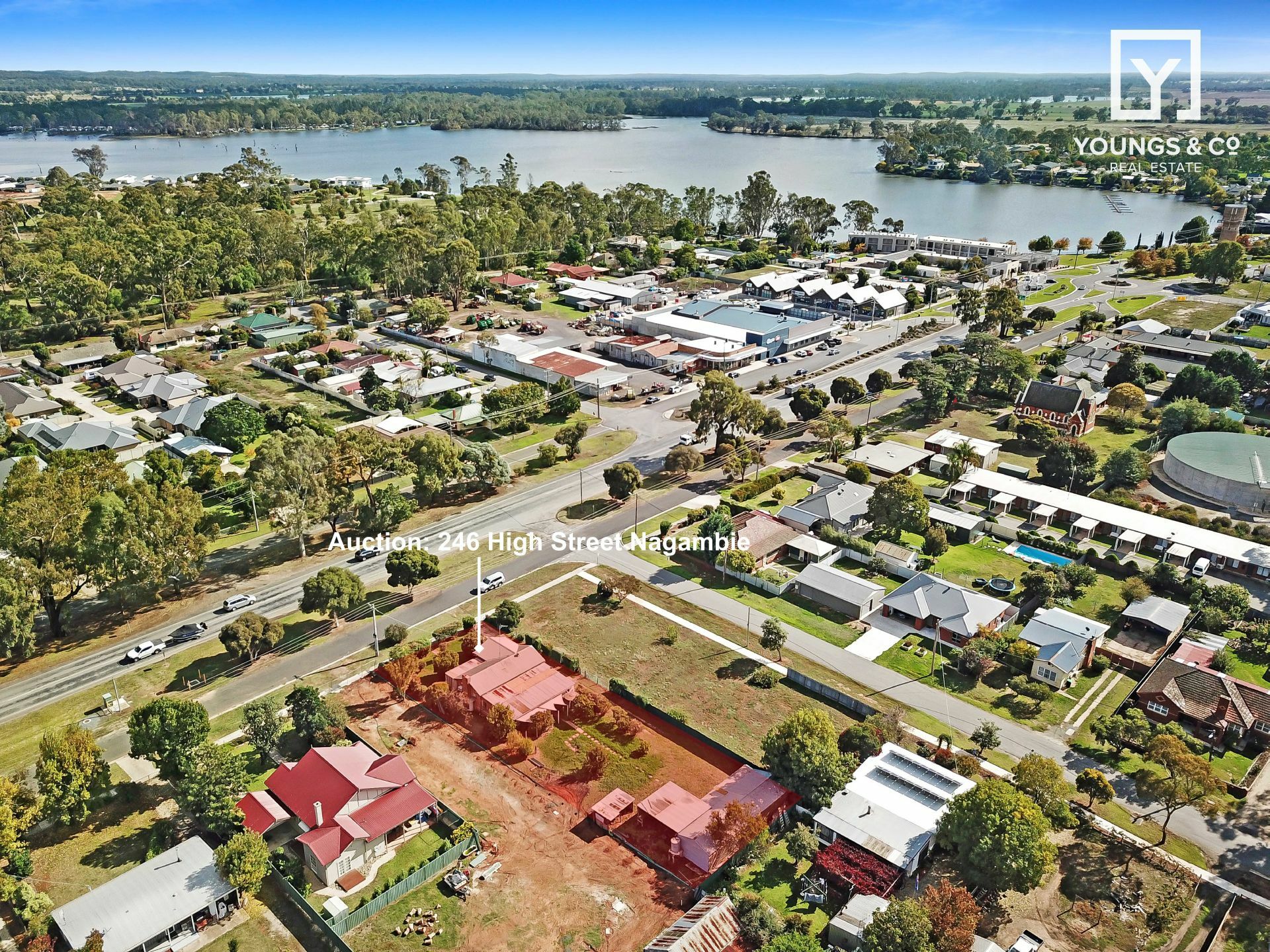 Huge Potential Development Site Approximately 1,212m2 Nearby Lake