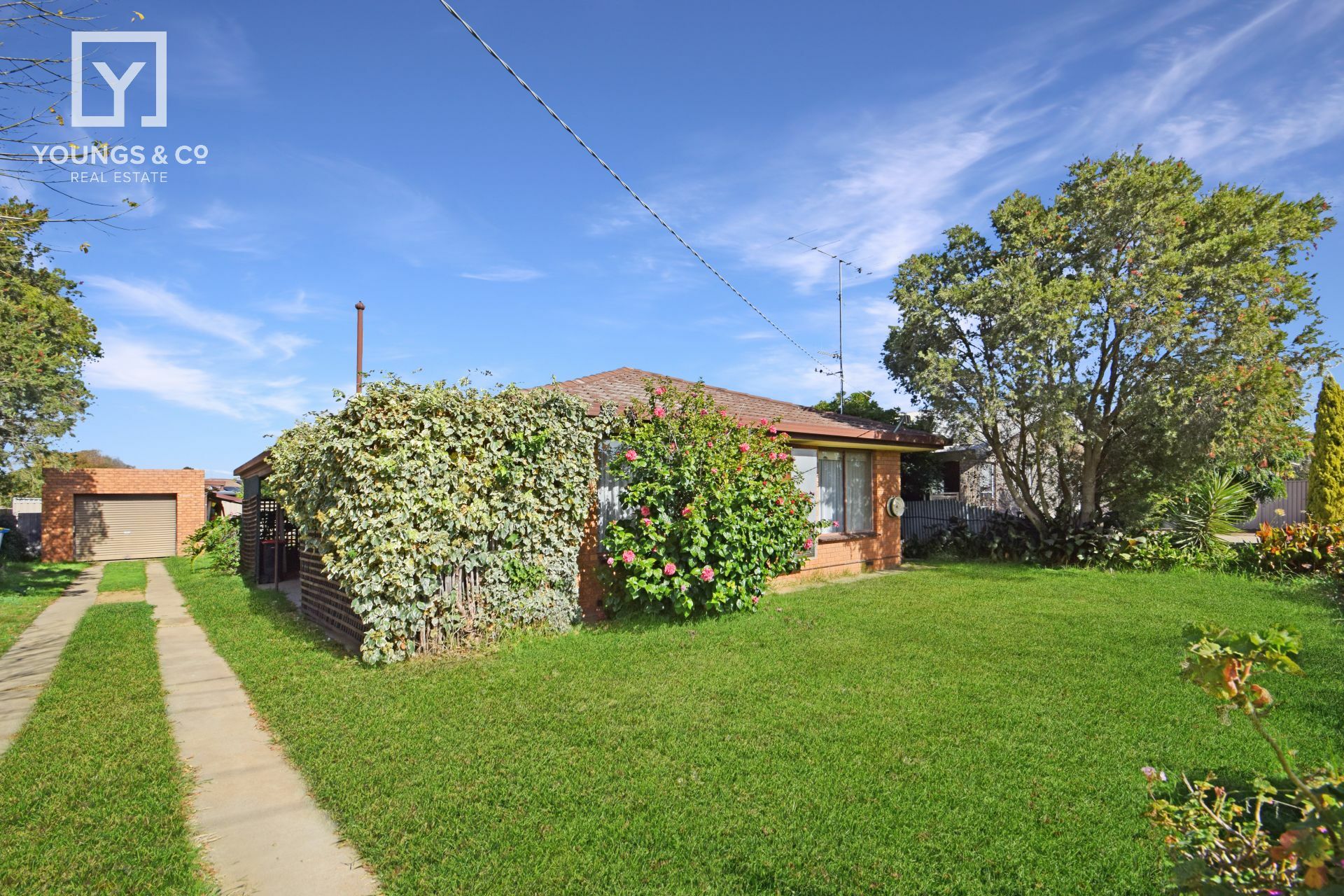Youngs & Co CENTRAL MOOROOPNA THREE BEDROOMS RENOVATED BATHROOM